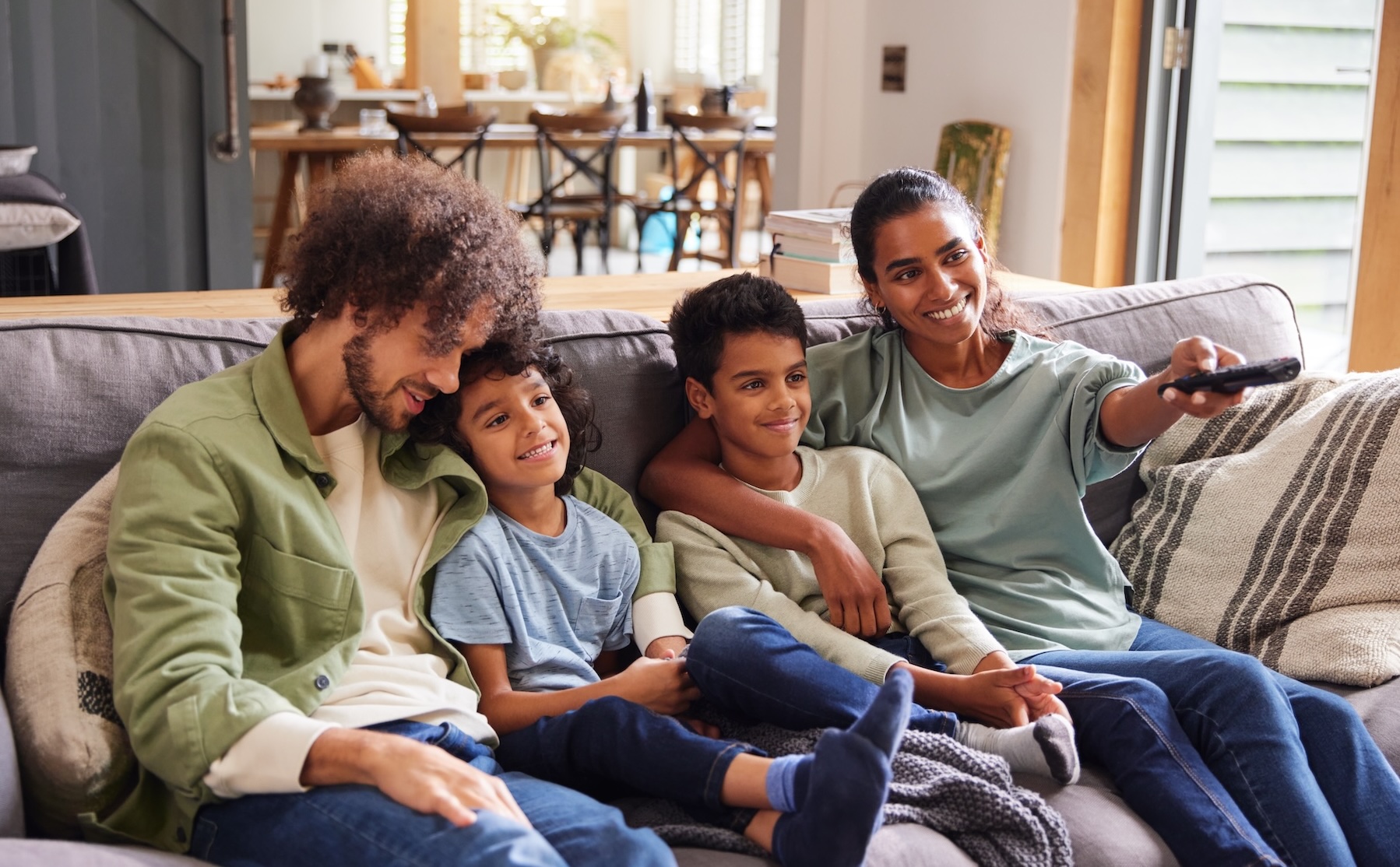 Top 5 CTV Consumer Behaviors in 2025