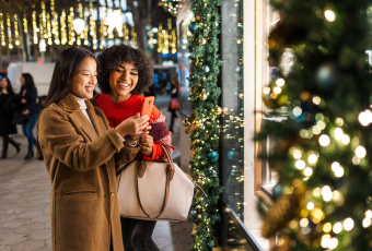 5 Ways Multiscreen TV Drives Sales During the Holidays