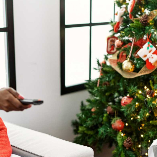 Infographic: Making Spirits Bright - With TV